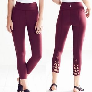 Free people movement kali crop leggings wine red M